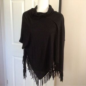 CENTRAL PARK WEST BLACK FRINGED PONCHO— SIZE XSM/ SM